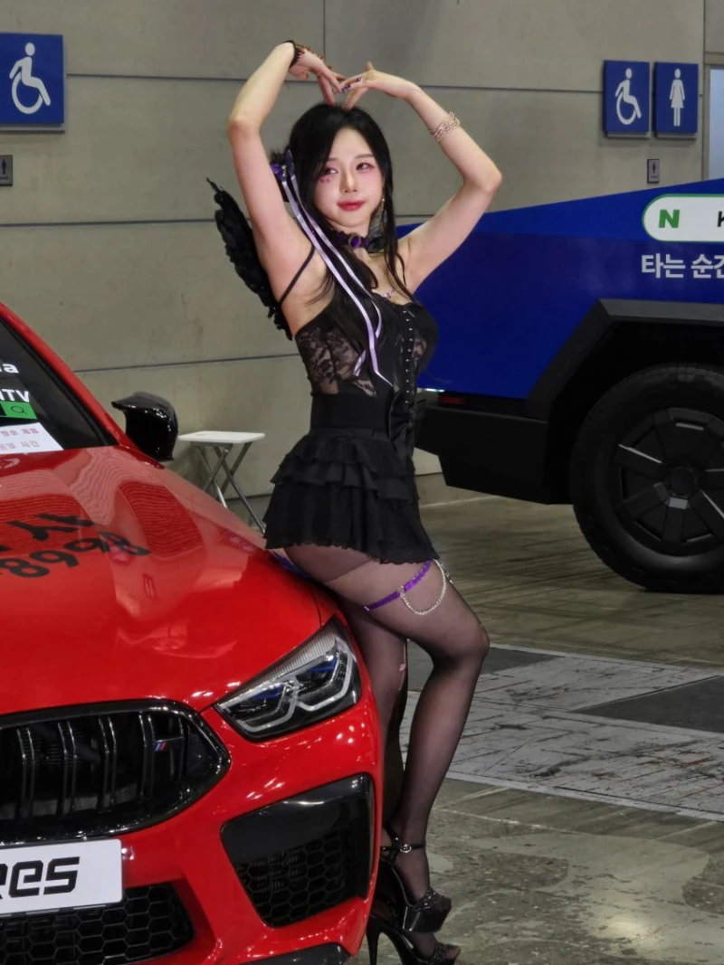 자유 게시판이니까 자유롭게 글 쓴다. 이 글을 클릭하면 행복할지니라