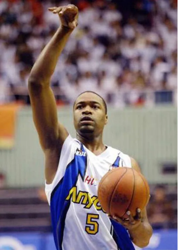 한국과 인연이 있는 NBA 감독-2