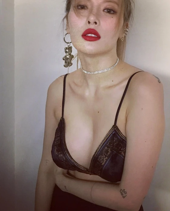 현아-2