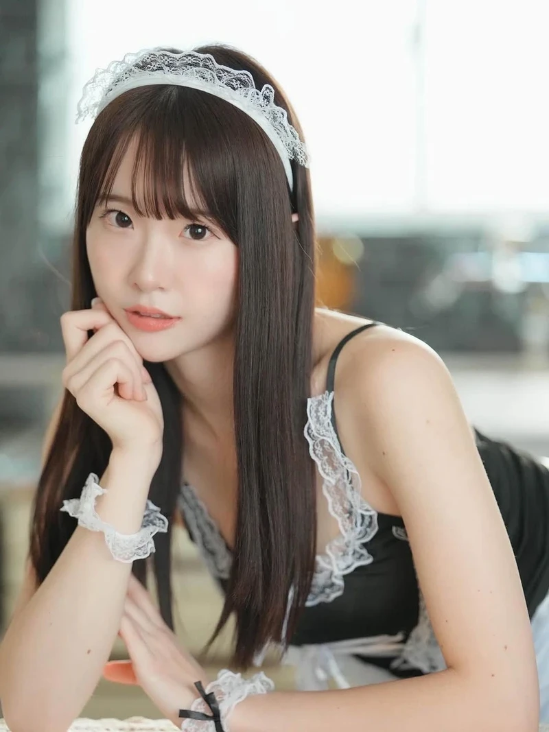 시라카미 에미카-4
