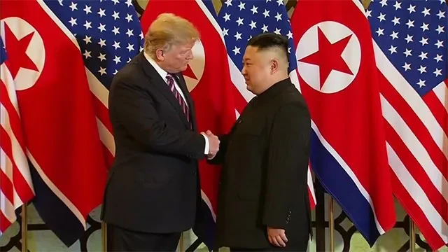 트럼프 北 김정은과 스몰 딜도 가능 ㅎㄷㄷ