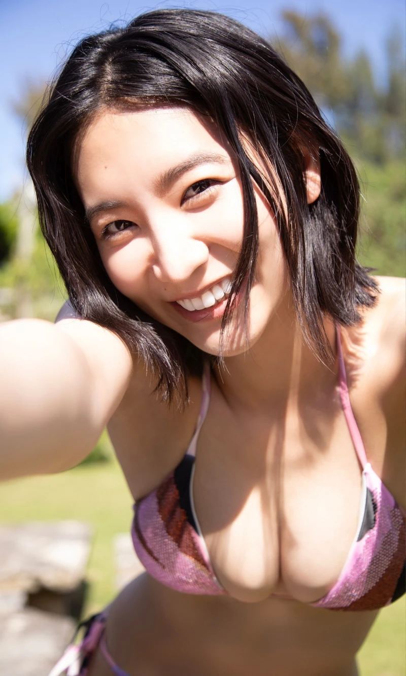 Rina Onuki-3