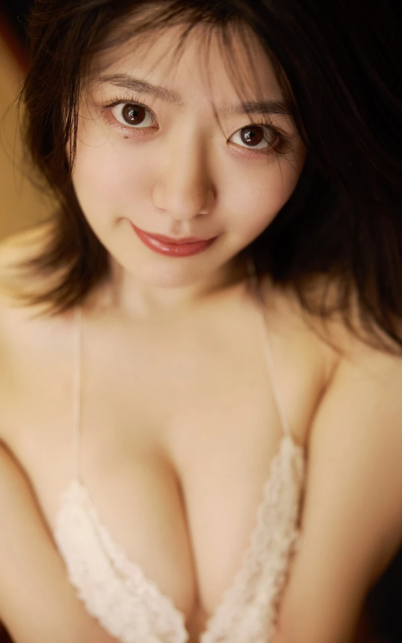 Kana Yamada-2