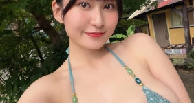 미리 이치카 (Ichika Miri)