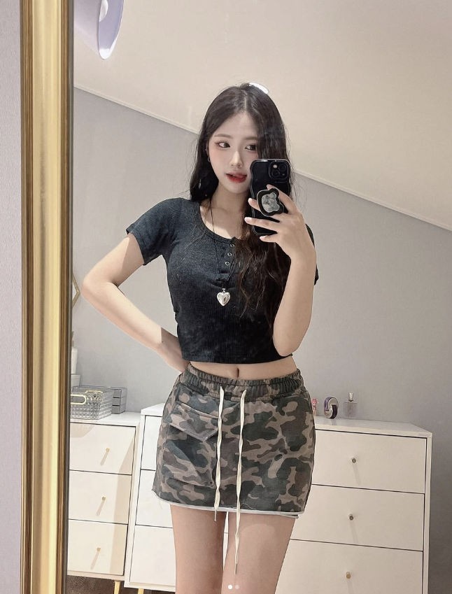 몸매 좋은 신입 치어리더 등장-9