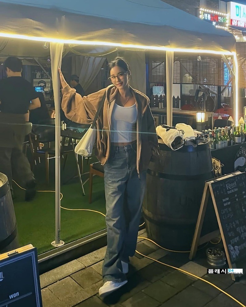 천세라 레이싱모델 남자들 홀딱 넘어가겠네-10