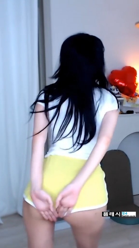 뒤태가 훌륭한 BJ 이아린 돌핀 팬츠-5