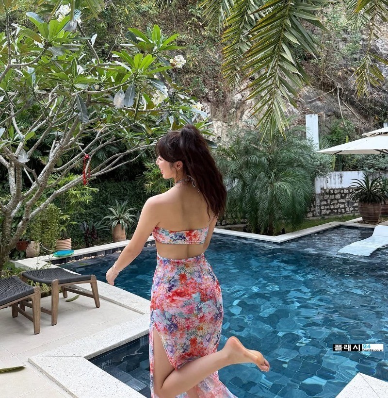 휴가간 안지현 치어리더 신혼 여행룩