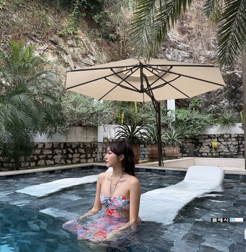 휴가간 안지현 치어리더 신혼 여행룩-2