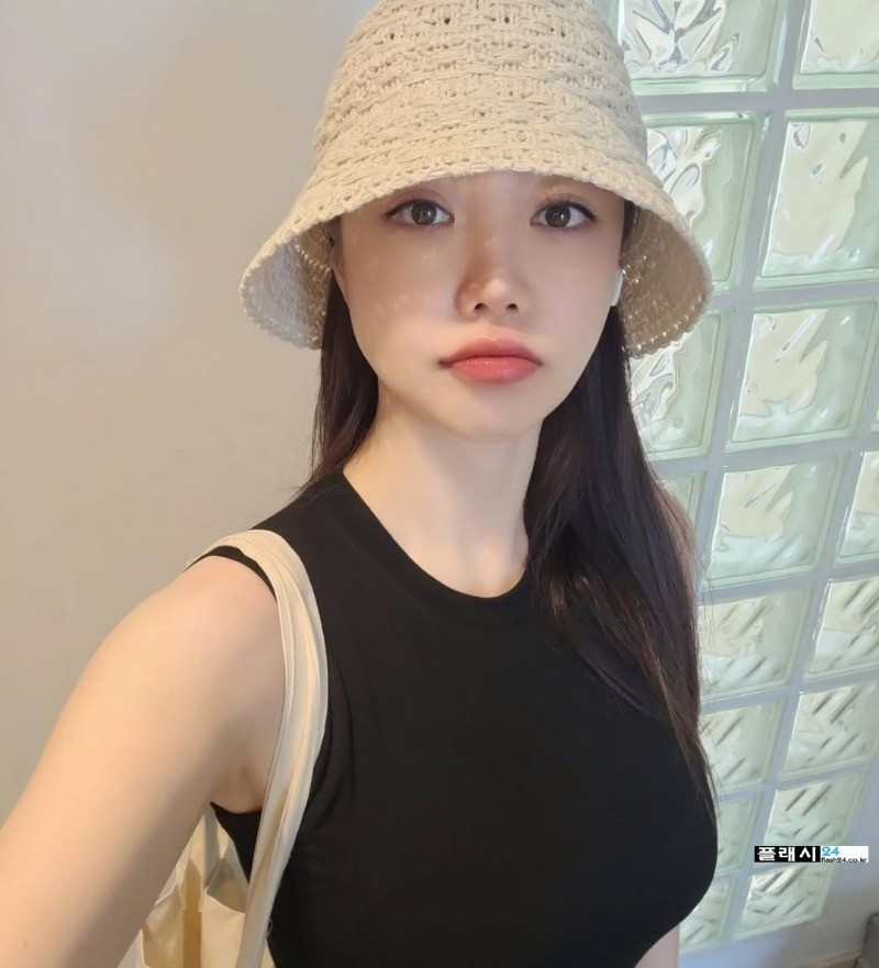 홍지연 레이싱모델 사이즈 장난 없다