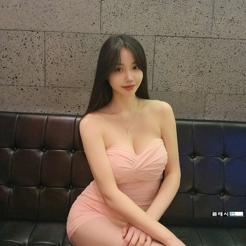 홍지연 레이싱모델 사이즈 장난 없다-9