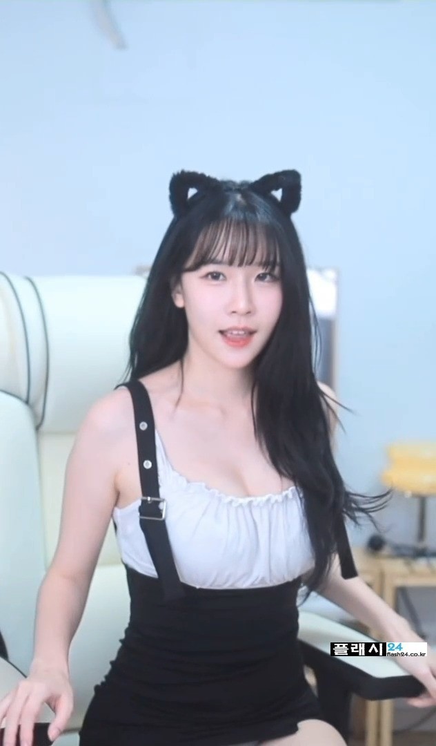한발 살짝 뛰어주는 이아린-4