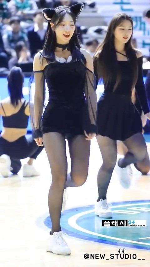 ㅇㅎ)춤추는 우수한 치어리더 실제 비율-16
