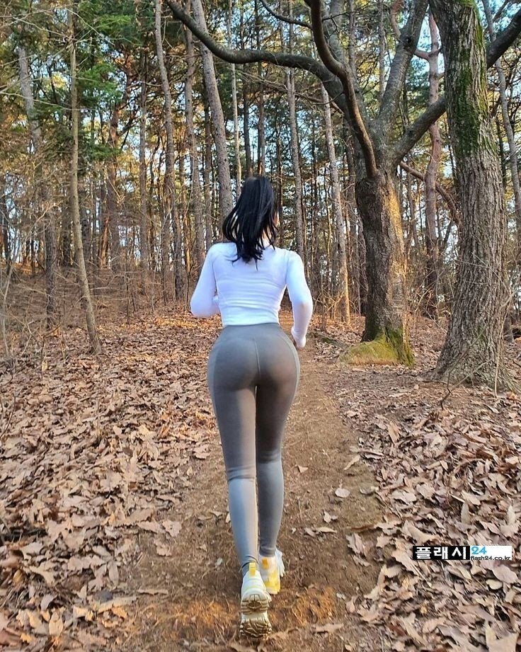 ㅇㅎ)요즘 애들 뒤태 장난없네