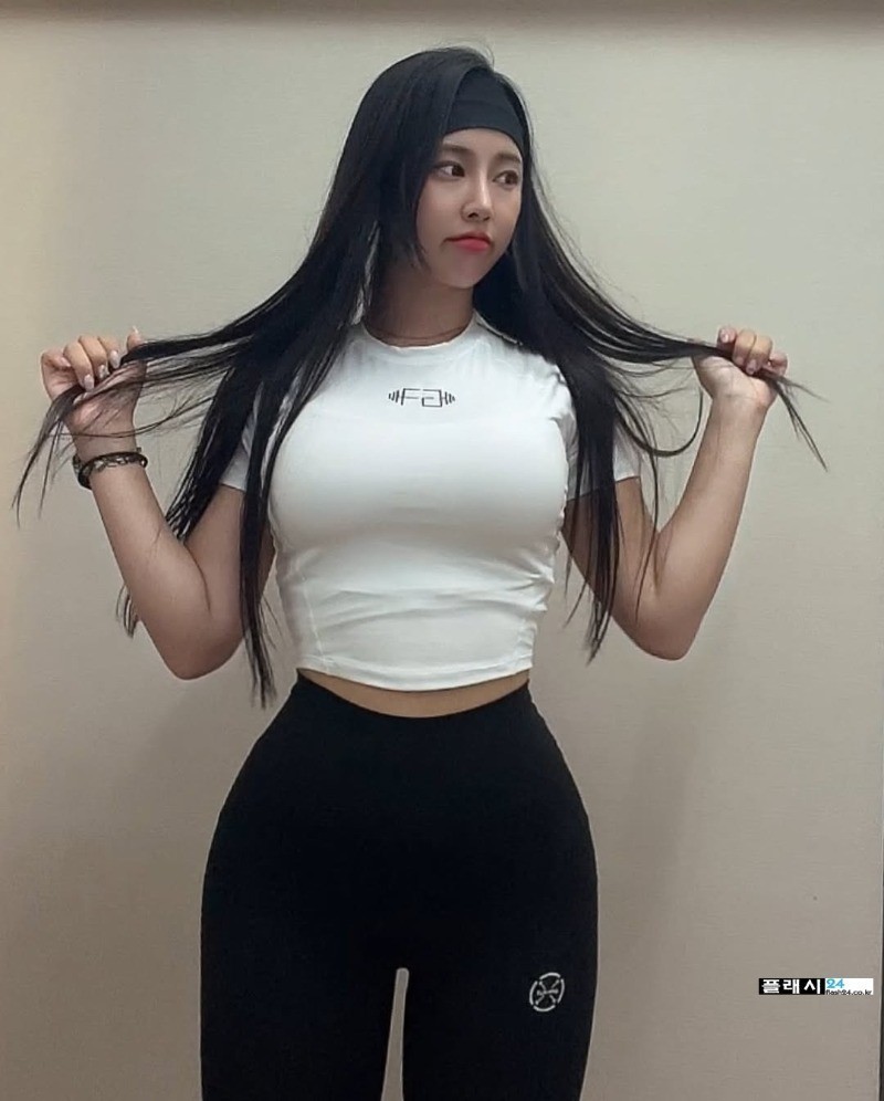 이 누나 보니 필라테스 하는 여자 만나고 싶다-6