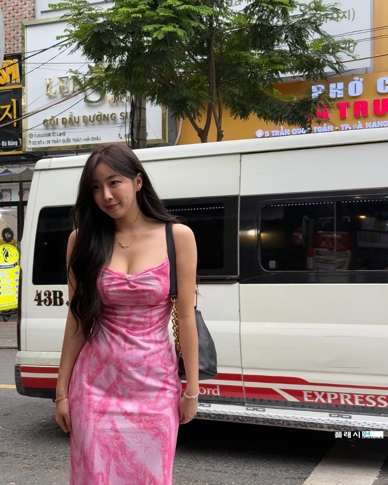 안지현 치어리더랑 신혼여행 가면 이런 느낌-14