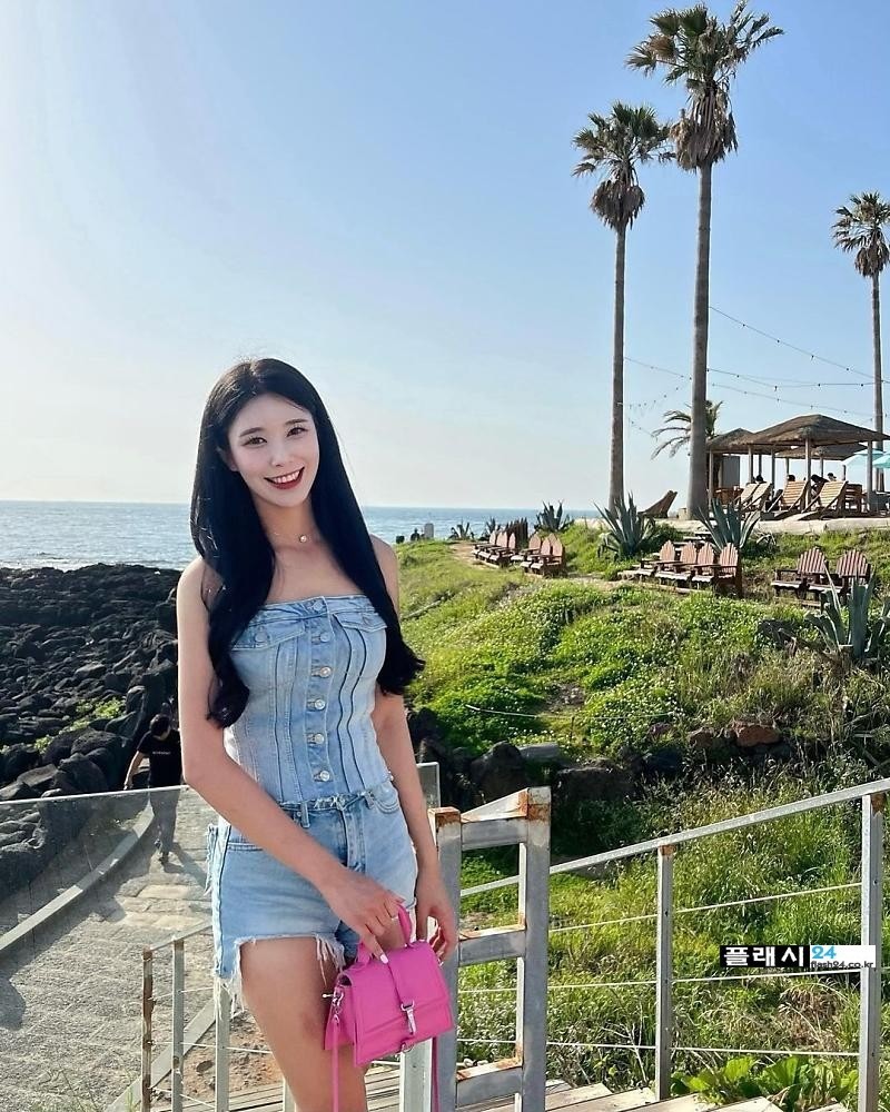 피지컬 장난없는 원민주 치어리더-10