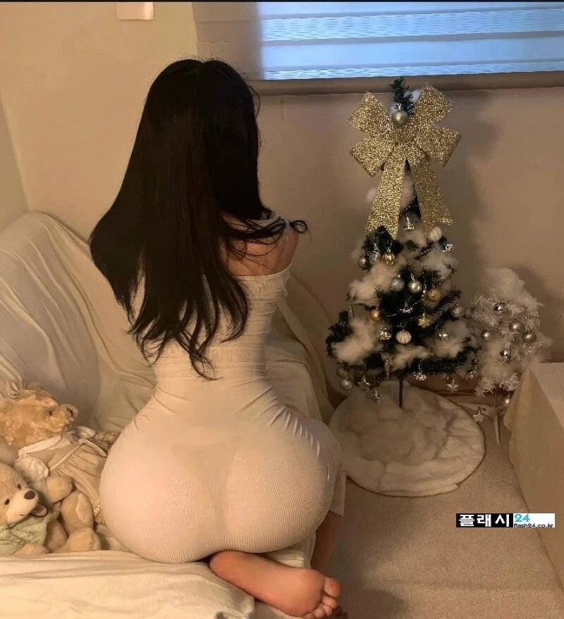 급 흥분 때리는 와이프 뒤모습-5