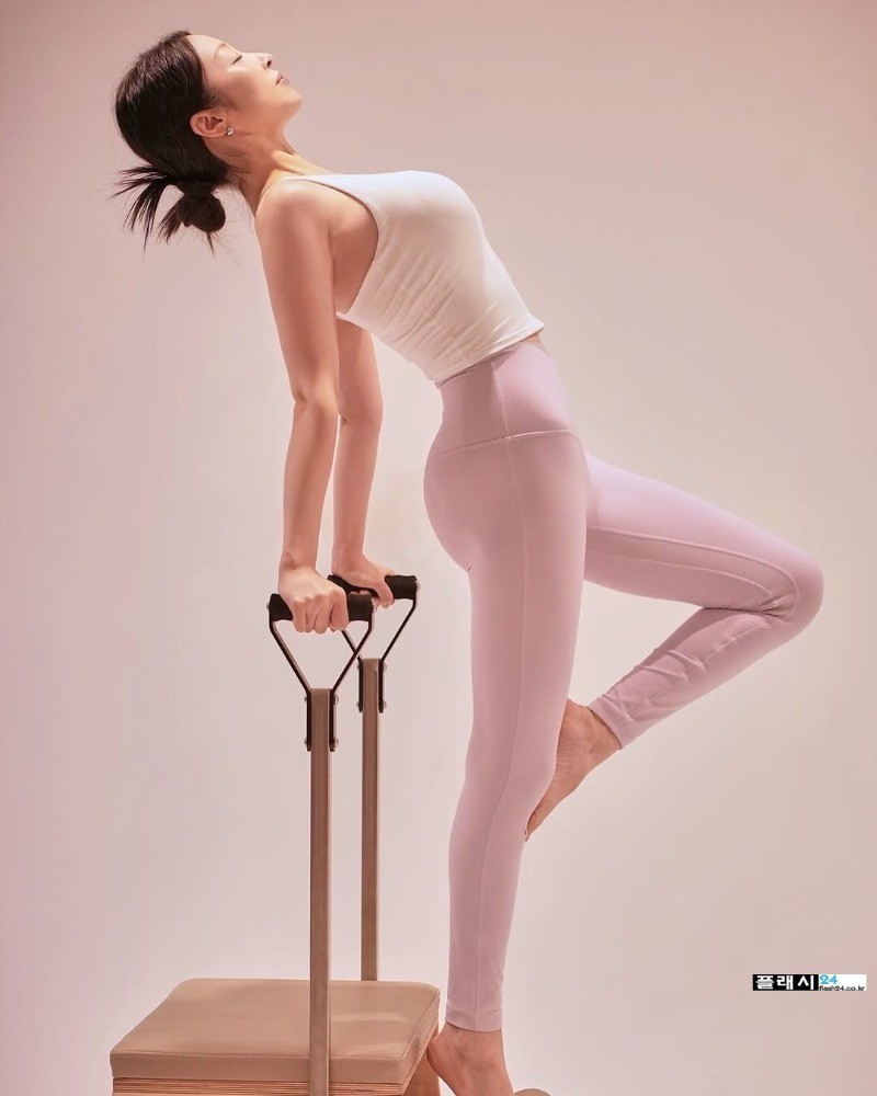 남친 부러워지는 필라테스 사장님-11