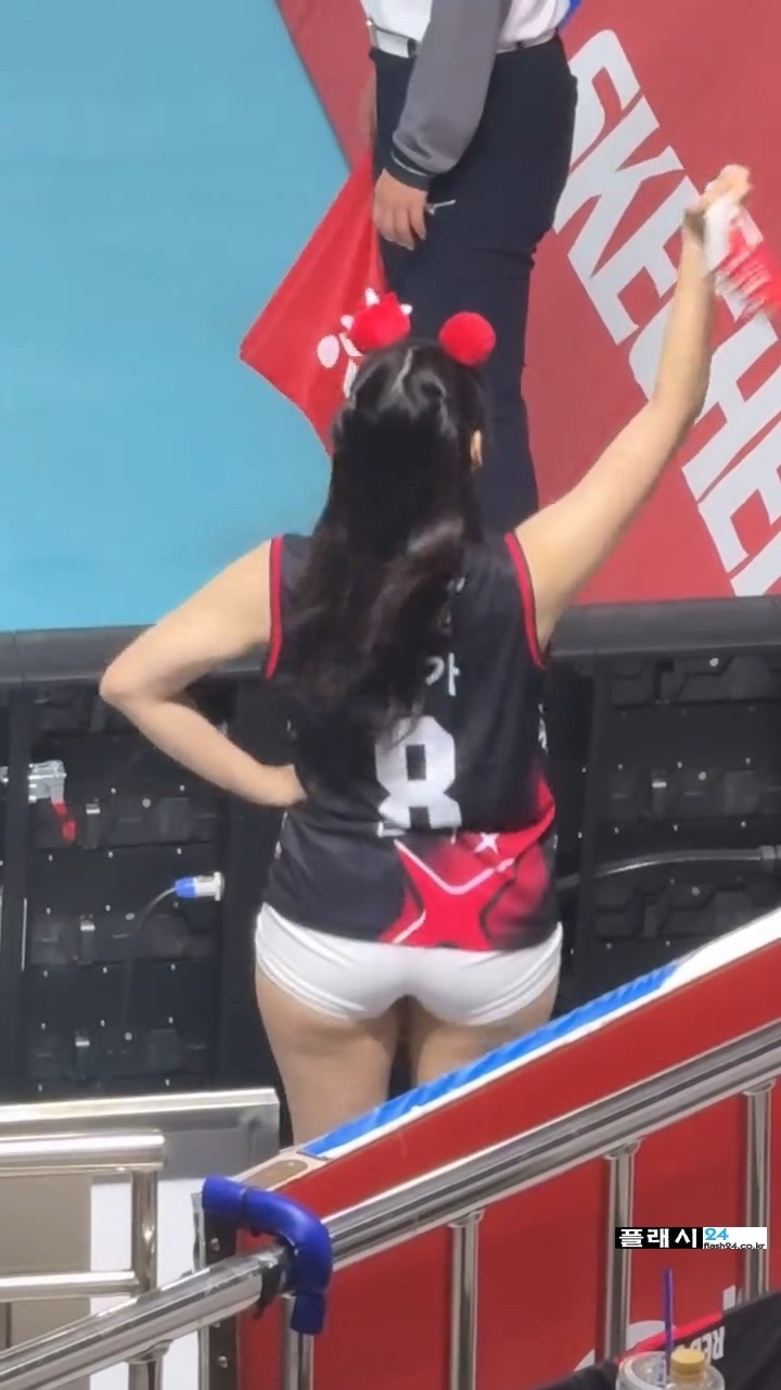 하지원 치어리더 흰팬츠 실제 뒤태