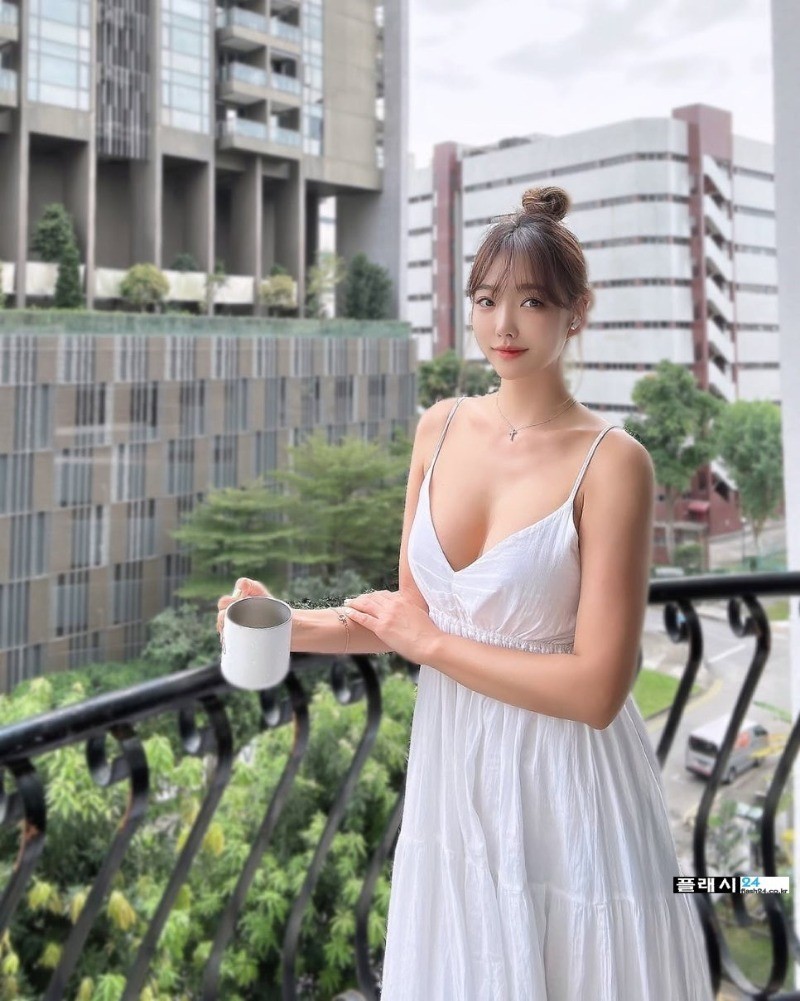 ㅇㅎ)묵직하고 좋은 레이싱모델 강이나-10