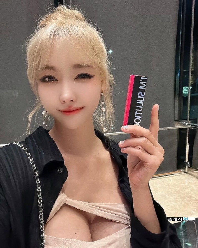 ㅇㅎ)묵직하고 좋은 레이싱모델 강이나-14