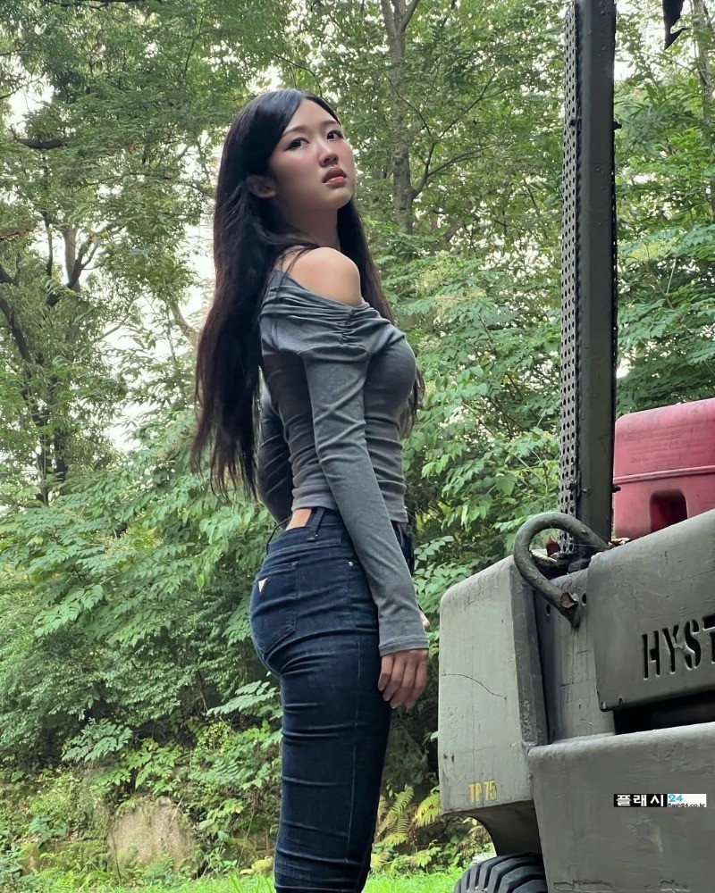 많이 조신해진 락킷걸 한이슬