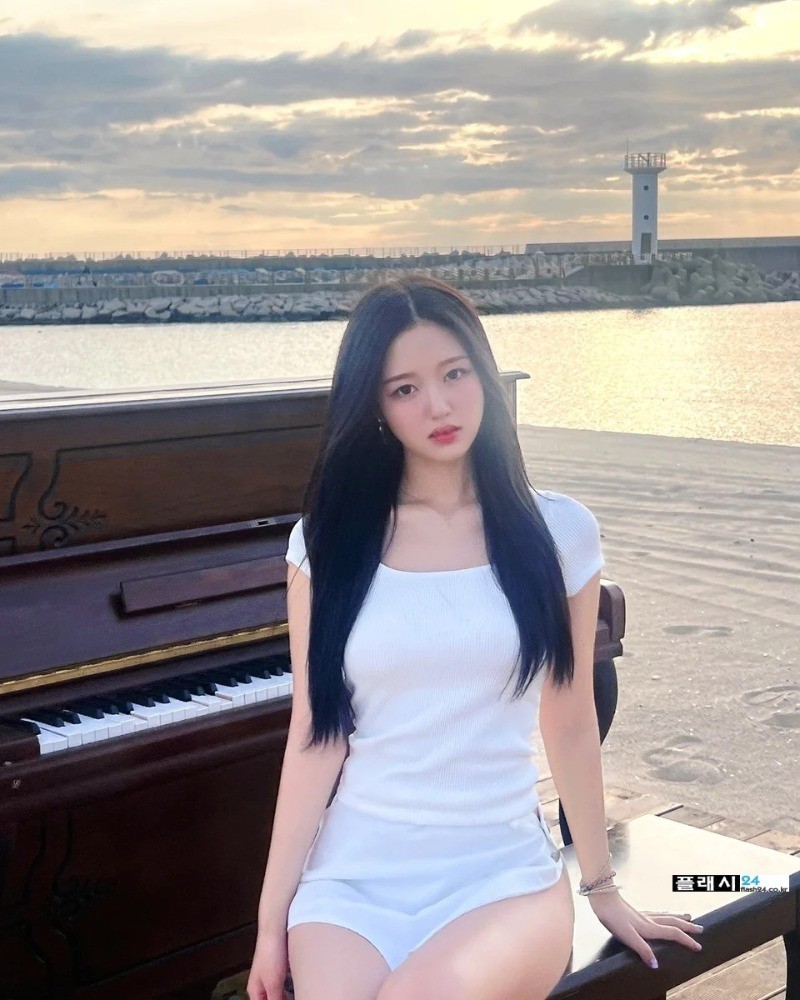 많이 조신해진 락킷걸 한이슬-13
