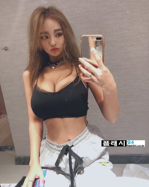 모델 지성 이건 참을수없지-6