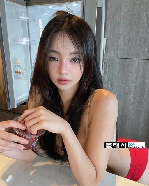 모델 지성 이건 참을수없지-8