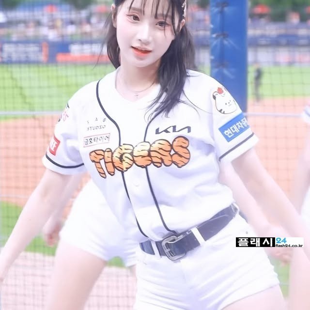 대만 진출한 삐끼삐끼 이주은 치어리더-11