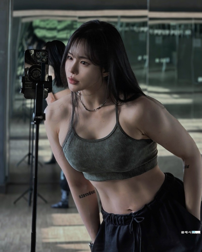 ㅇㅎ)운동하는 처자의 호불호 몸매-5