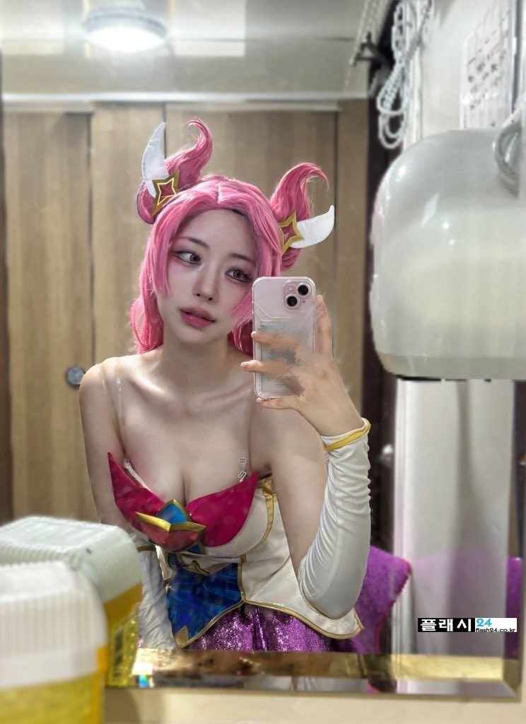 영덕 코스프레 모델 다리 각선미-5