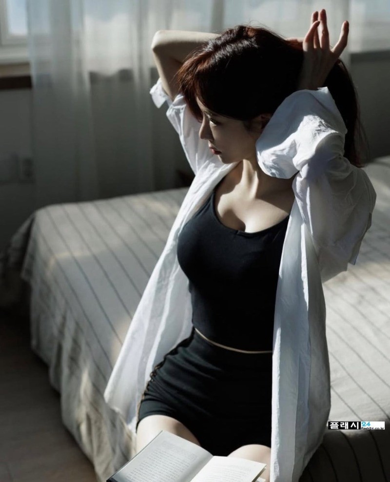 ㅇㅎ)육예주 인플루언서 슬렌더의 일상-13