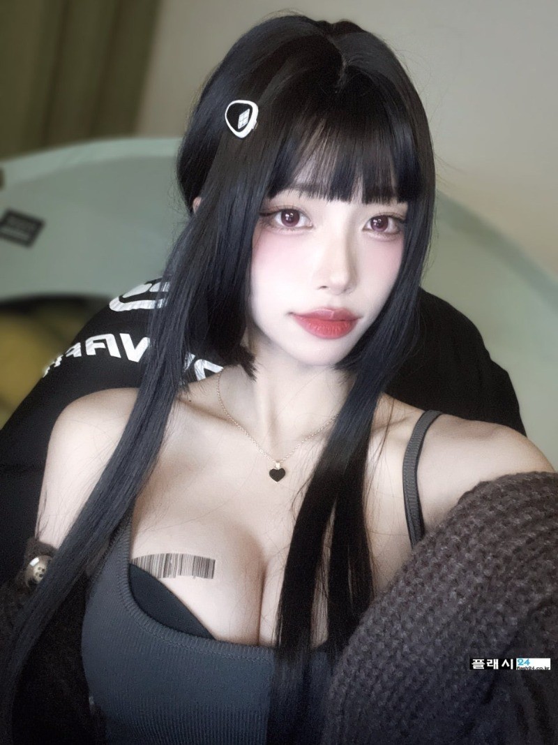 ㅇㅎ)반쮸 코스어 너 이렇게 셀카 촬영할거야-2
