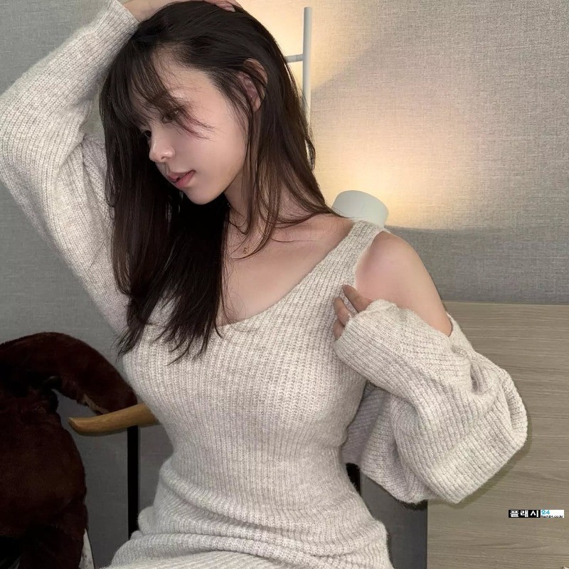 ㅇㅎ)주말에 이런 여친 정도는 만나줘야-10