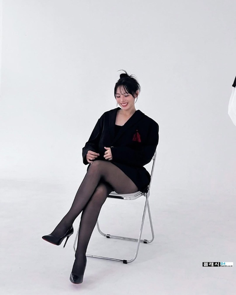 ㅇㅎ)허벅지 사이즈 53cm 치어리더 하지원 검스-3