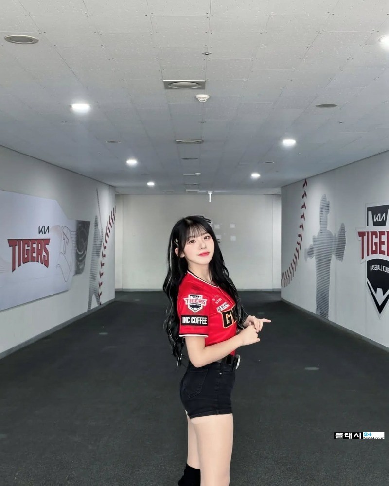 은퇴 선언한 염세빈 치어리더-6