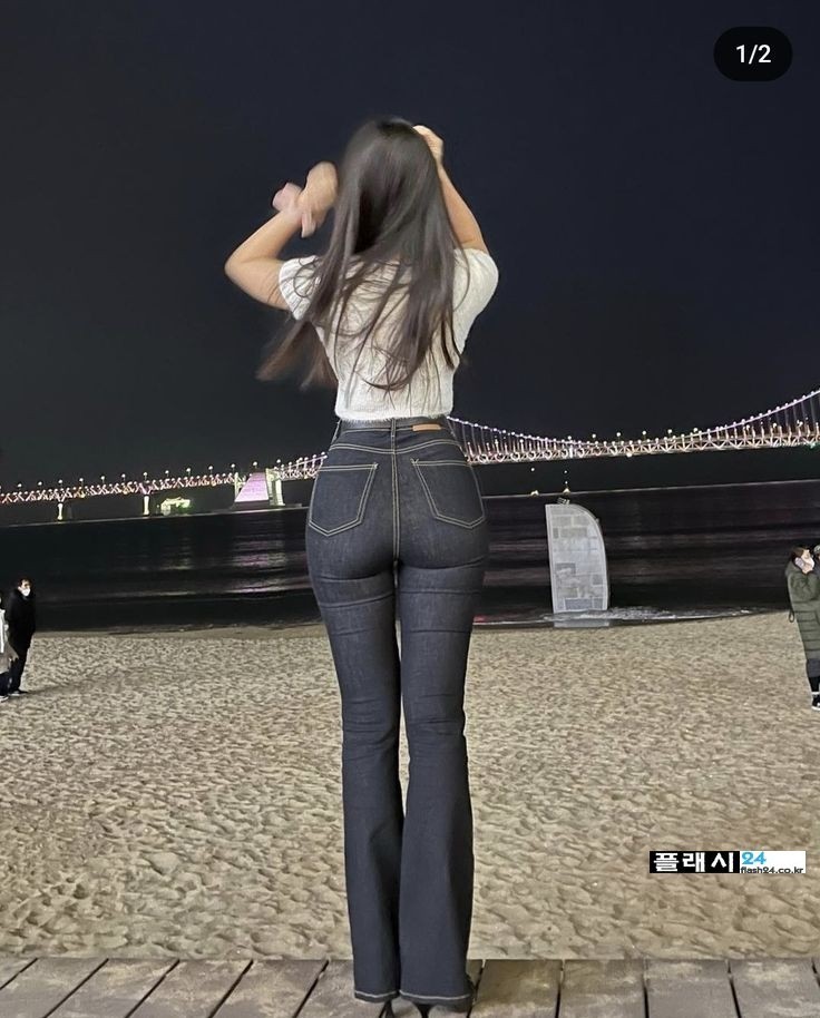 이정도면 MZ세대 평균 뒤태