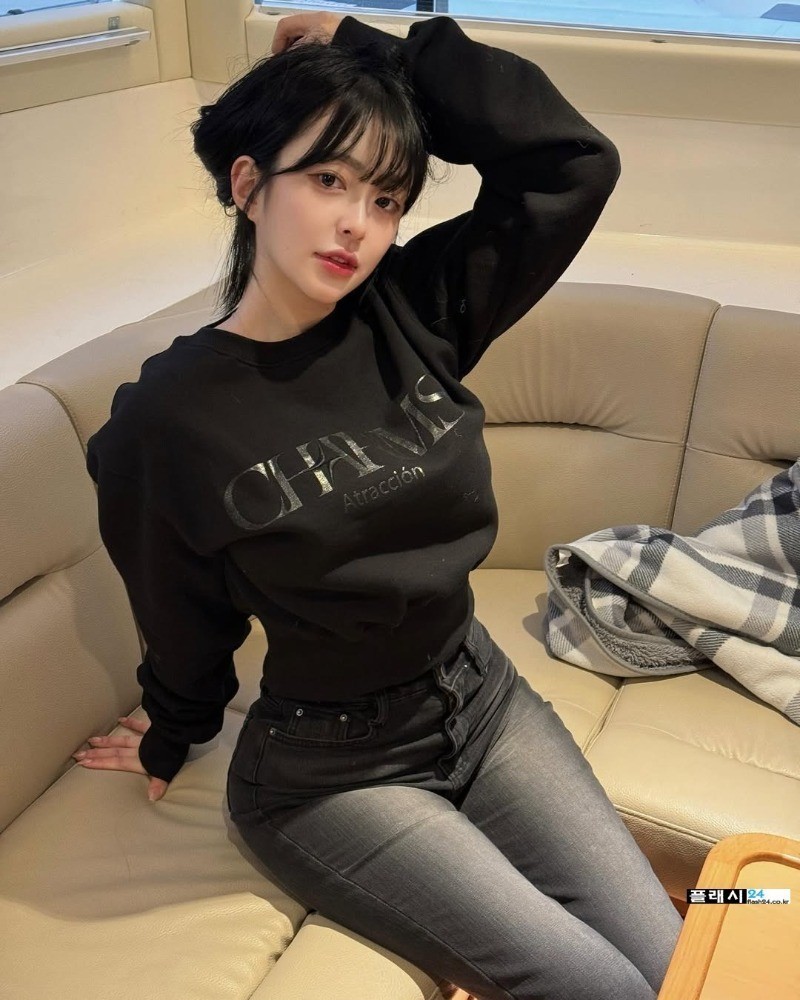 몸매 자부심있는 강민지(김빵귤)-11