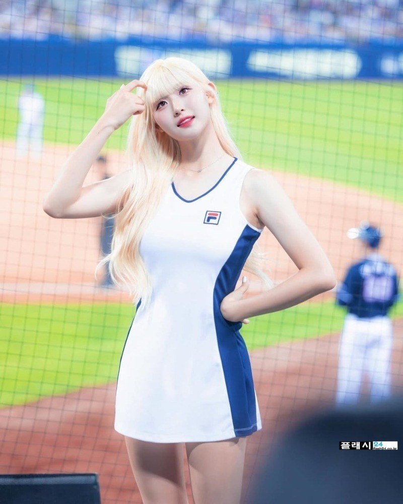 착한 얼굴의 GS칼텍스 배구단 치어리더 안혜지-3