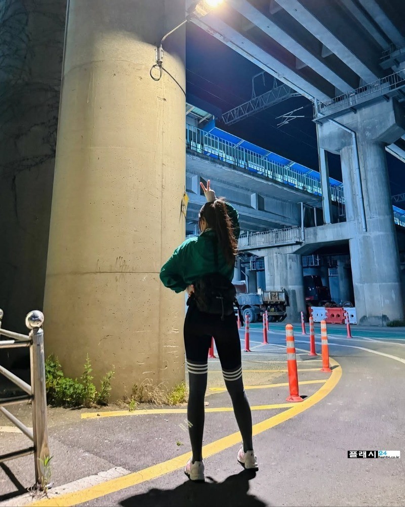 믿고 본다는 운동하는 엄소진 누나-18