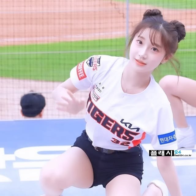ㅇㅎ)대만 진출한 삐끼삐끼 이주은 치어리더-8