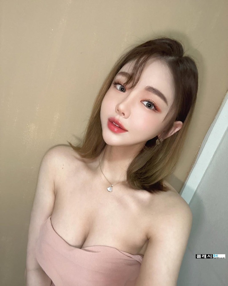 유진 모델 데이트룩 반하겠네-4