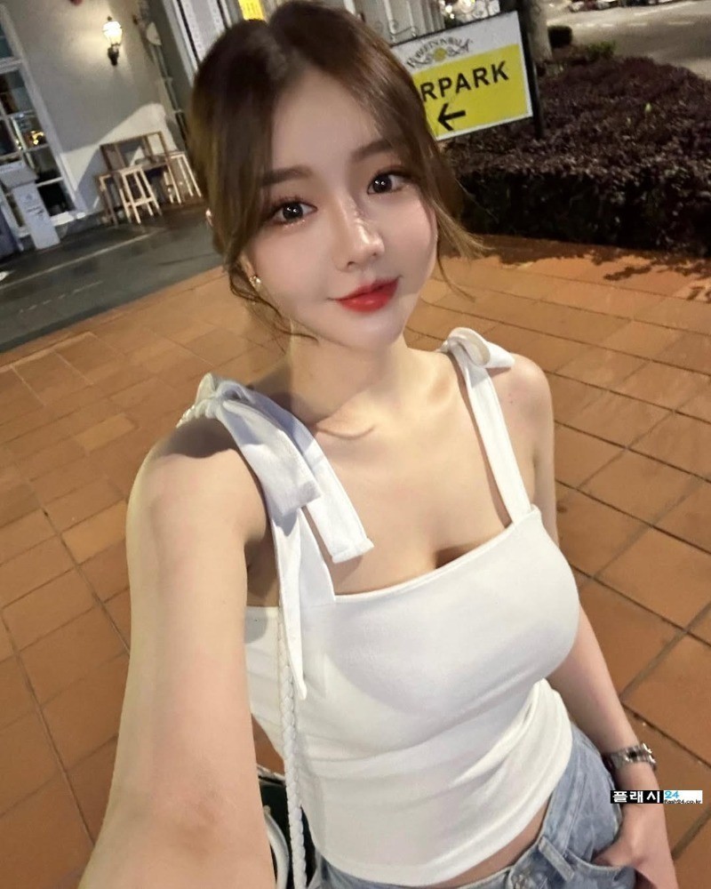유진 모델 데이트룩 반하겠네-7