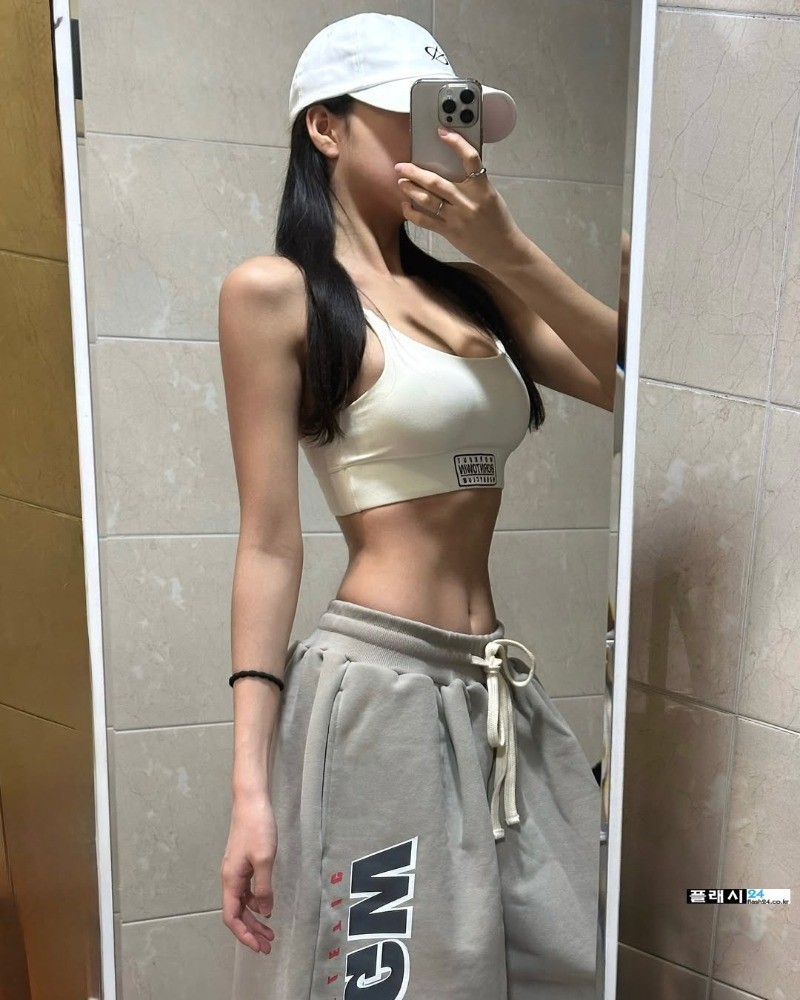 ㅇㅎ)이처자 운동후 셀카는 필수-5