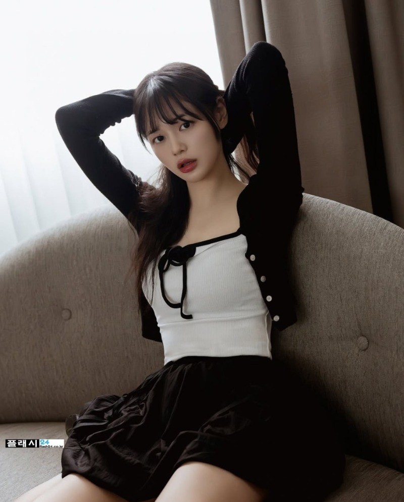 96년생 김희재 모델 편안한 옷차림-4