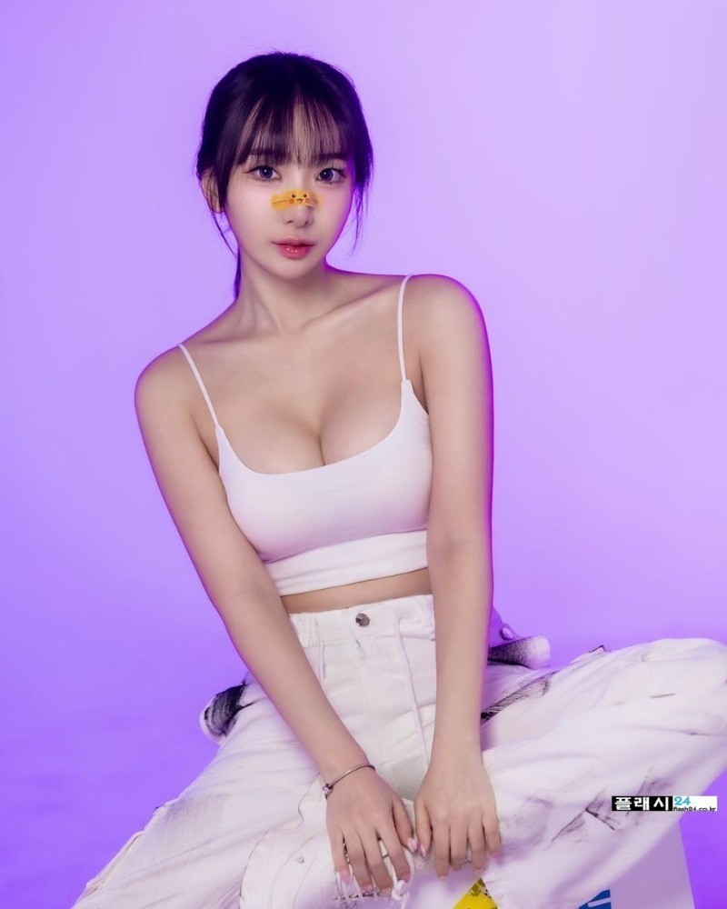 모델 이다연 단단한데