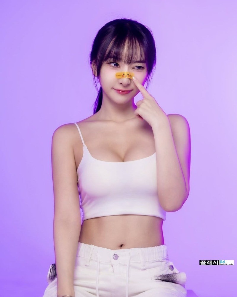 모델 이다연 단단한데-8