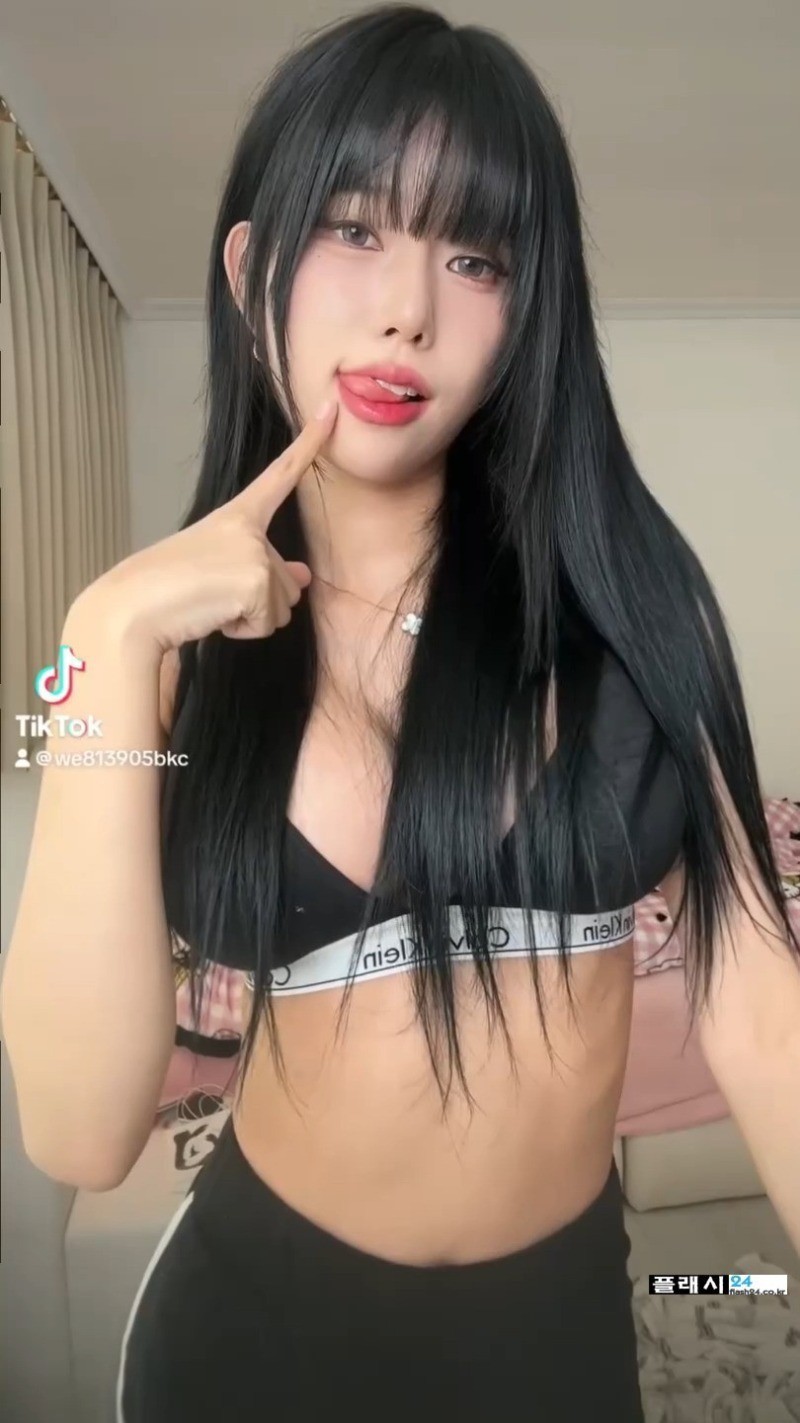 최솜이 캘빈클라인 실착-8